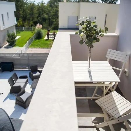 Villa Virtus Karigador