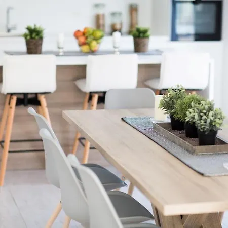 Virtus ヴィラ カリガドル