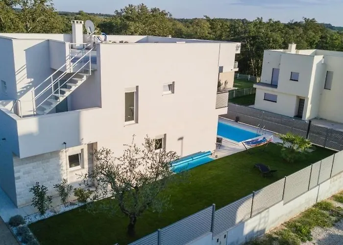 Villa Virtus *
