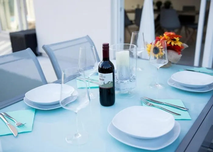 Villa Virtus Karigador